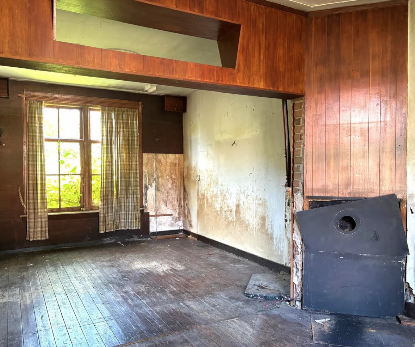 Woonkamer vóór renovatie